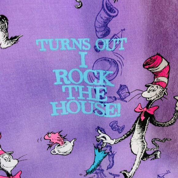 Dr Seuss Scrub Top Size M Cat In Hat Rock Mock Wrap Healthcare EVS Work Uniform - Picture 10 of 15